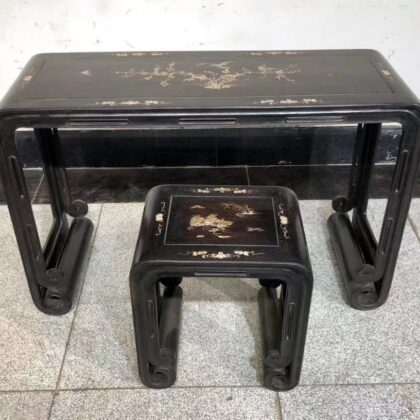 紫檀鑲貝殼琴桌